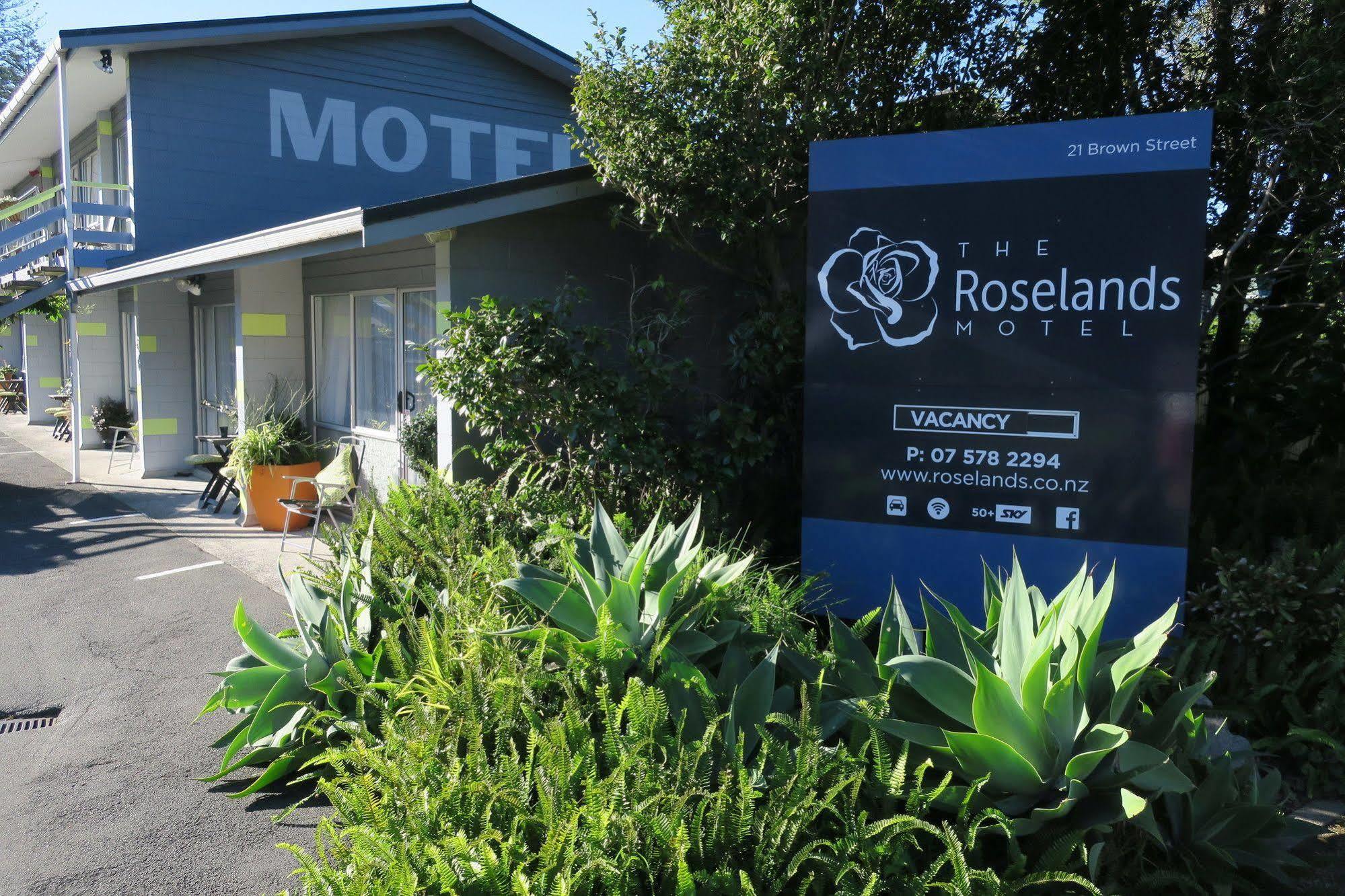 تاورانجا Roselands Motel المظهر الخارجي الصورة